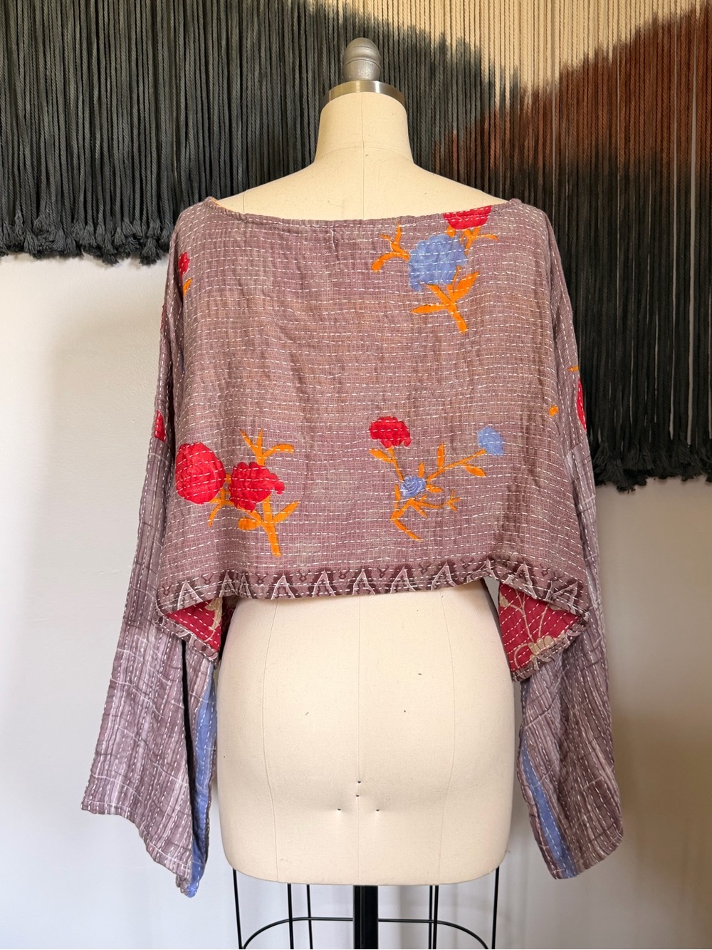 Kantha Bae Abundance Crop Top Long Sleeves Reversible Free Size - Picture 4 of 7
